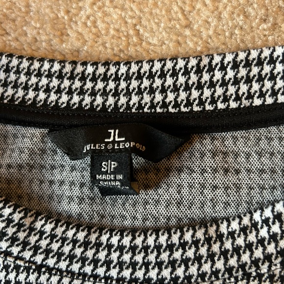 Jules & Leopold Houndstooth Sweater - Picture 3 of 4